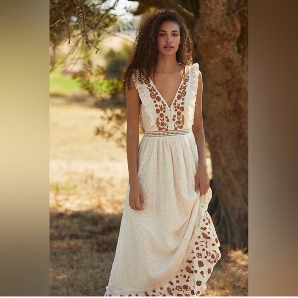Anthropologie Boho Eyelet V-Neck Maxi Dress with Embroidered Detail - Ivory - L - Picture 2 of 5